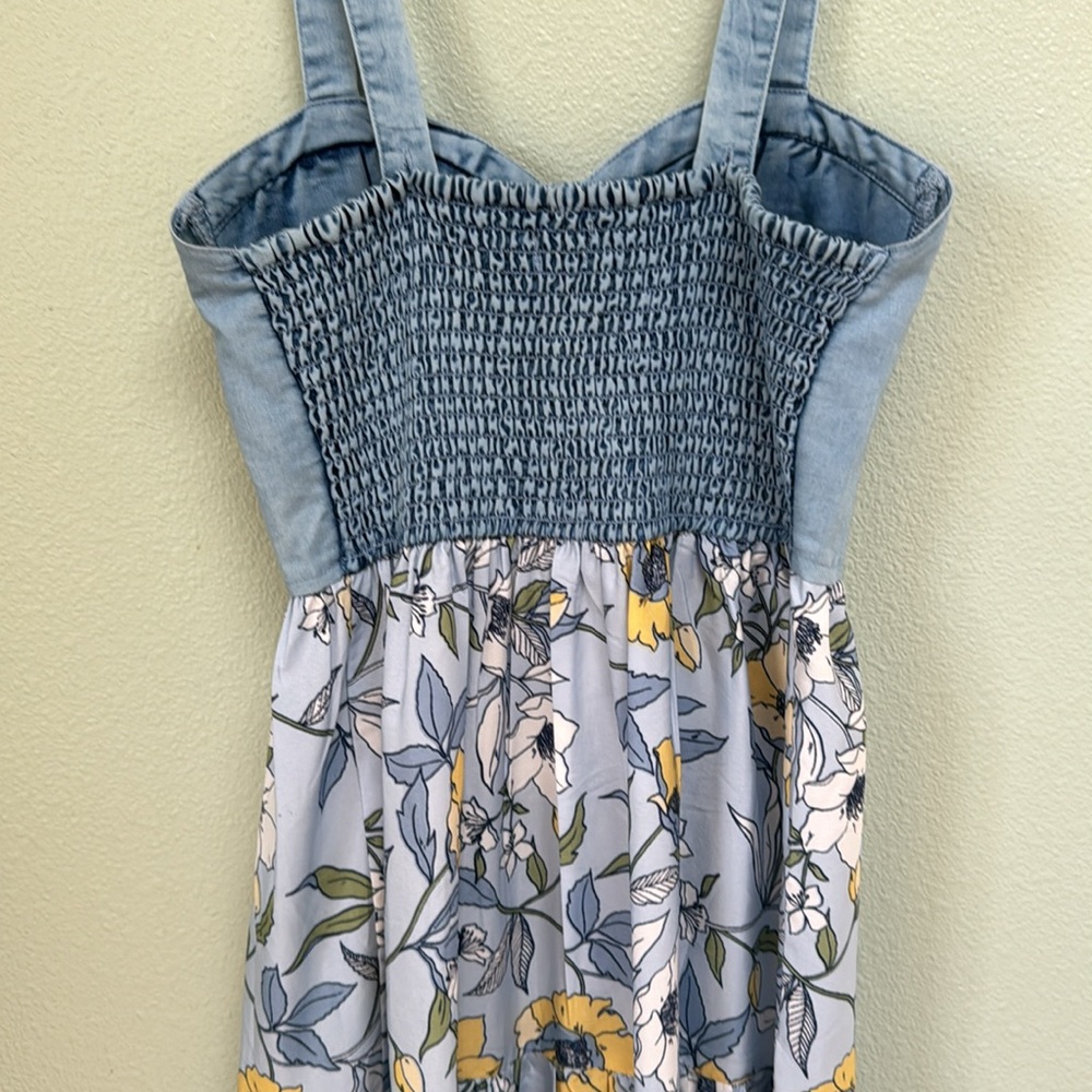 Light Blue tiered floral Summer Dress - Picture 2 of 4